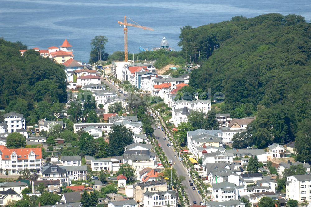 Luftaufnahme Baabe - Die Strandstraße in Baabe