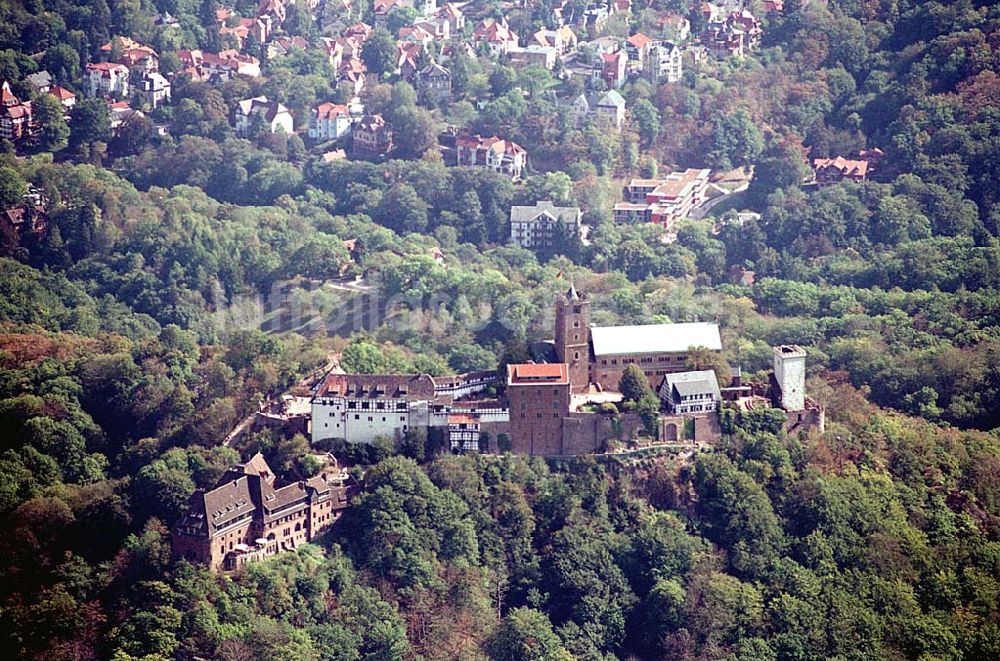 Luftbild Eisenach/ Thüringen - Die Wartburg Wartburg-Stiftung, Auf der Wartburg 99817 Eisenach Telefon: 0 36 91/25 00 Fax: 0 36 91/20 33 42 Email: info@wartburg-eisenach