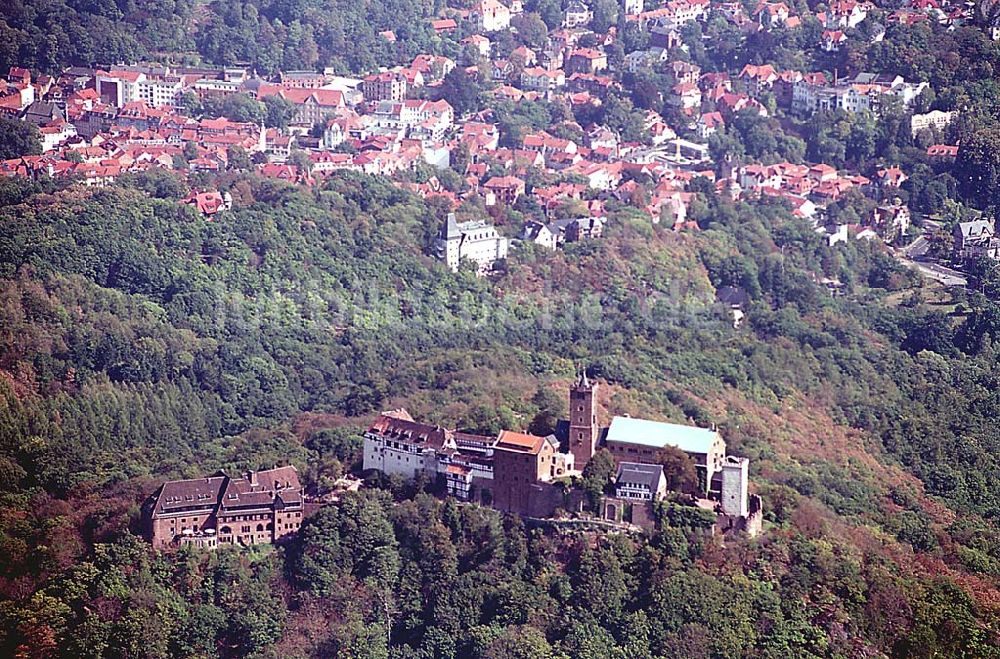 Eisenach/ Thüringen von oben - Die Wartburg Wartburg-Stiftung, Auf der Wartburg 99817 Eisenach Telefon: 0 36 91/25 00 Fax: 0 36 91/20 33 42 Email: info@wartburg-eisenach