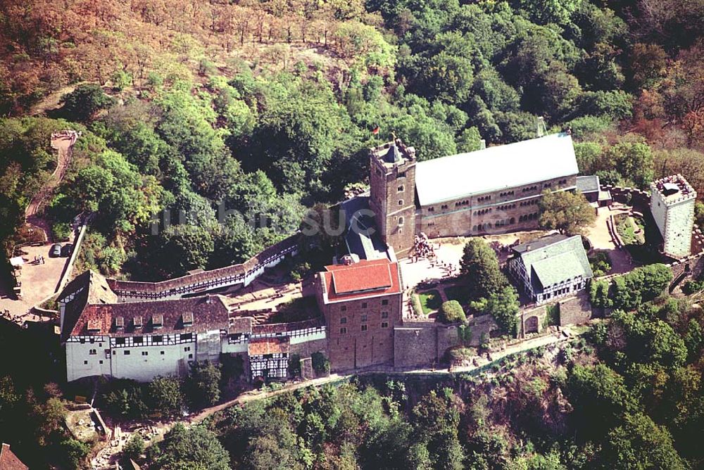 Eisenach/ Thüringen von oben - Die Wartburg Wartburg-Stiftung, Auf der Wartburg 99817 Eisenach Telefon: 0 36 91/25 00 Fax: 0 36 91/20 33 42 Email: info@wartburg-eisenach