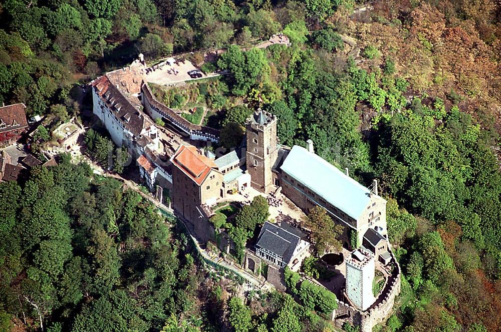 Eisenach/ Thüringen von oben - Die Wartburg Wartburg-Stiftung, Auf der Wartburg 99817 Eisenach Telefon: 0 36 91/25 00 Fax: 0 36 91/20 33 42 Email: info@wartburg-eisenach