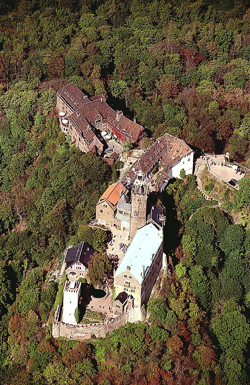 Luftaufnahme Eisenach/ Thüringen - Die Wartburg Wartburg-Stiftung, Auf der Wartburg 99817 Eisenach Telefon: 0 36 91/25 00 Fax: 0 36 91/20 33 42 Email: info@wartburg-eisenach