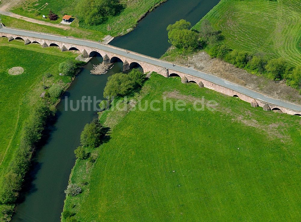 Luftaufnahme Vacha - Die Werrabrücke Vacha im Bundesland Thüringen