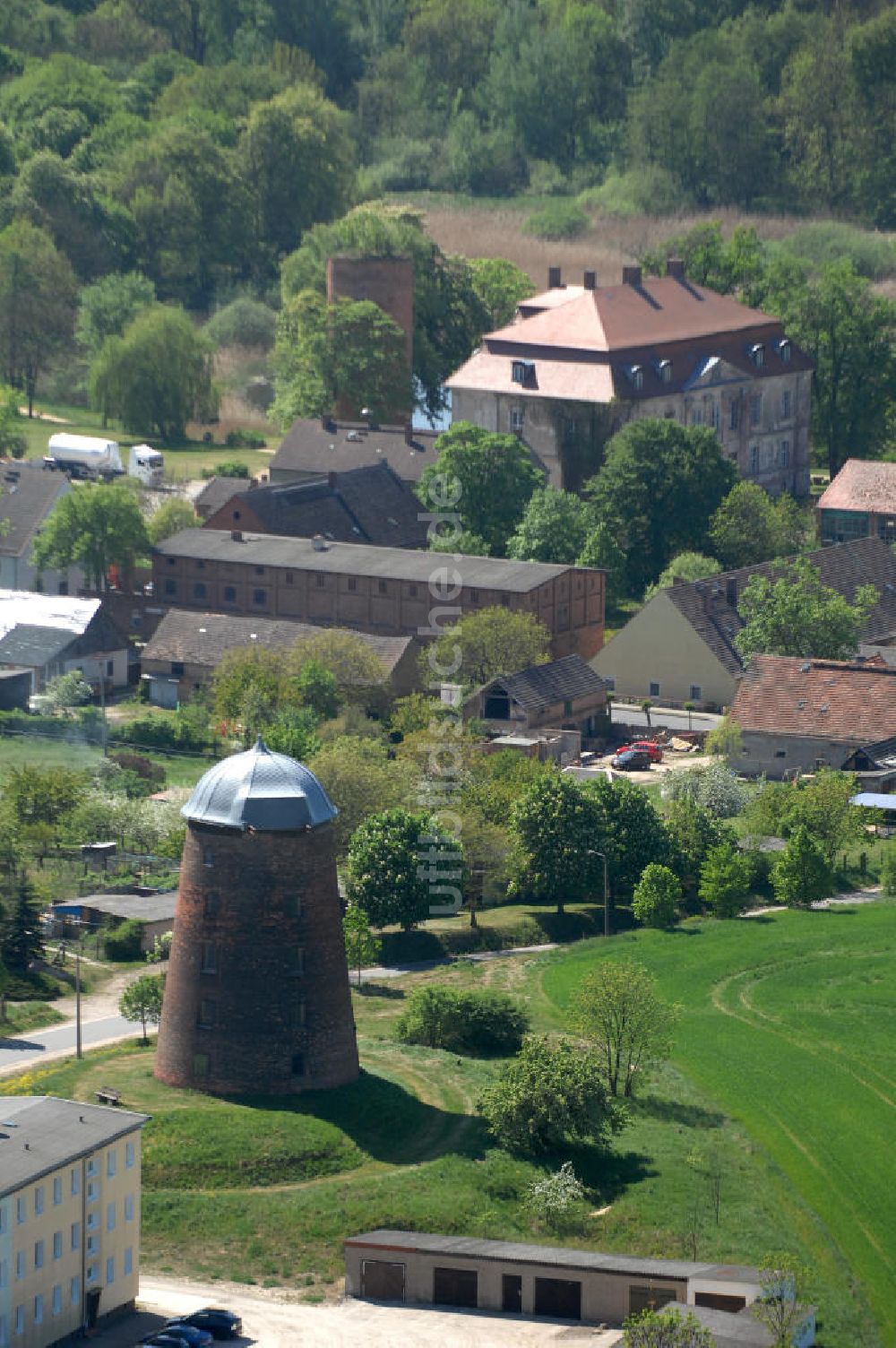 Zichow von oben - Die Zichower Mühle