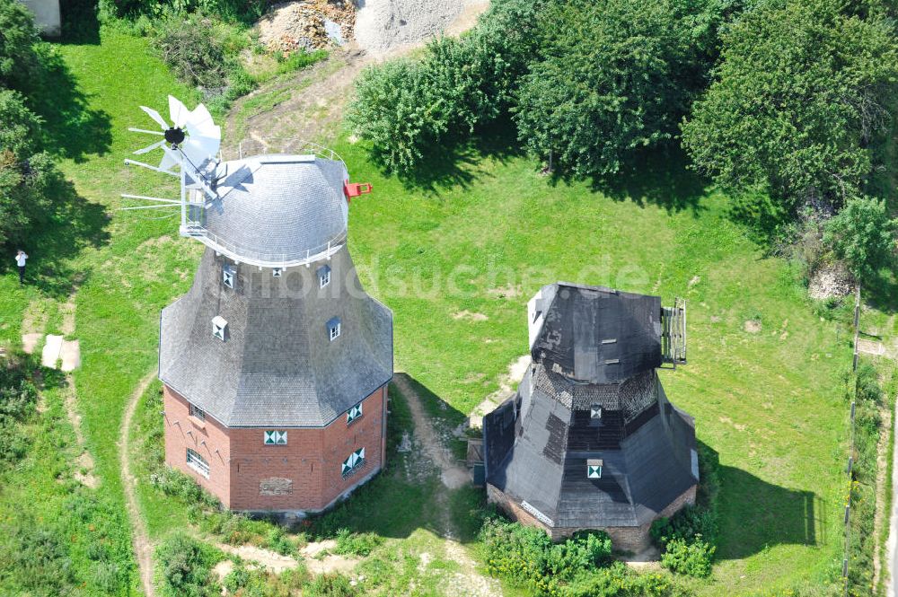 Neu Vorwerk von oben - Die Zwillingsmühlen von Neu Vorwerk in Mecklenburg-Vorpommern