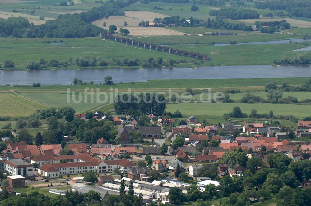 Dömitz aus der Vogelperspektive: Dömitz in Mecklenburg-Vorpommern