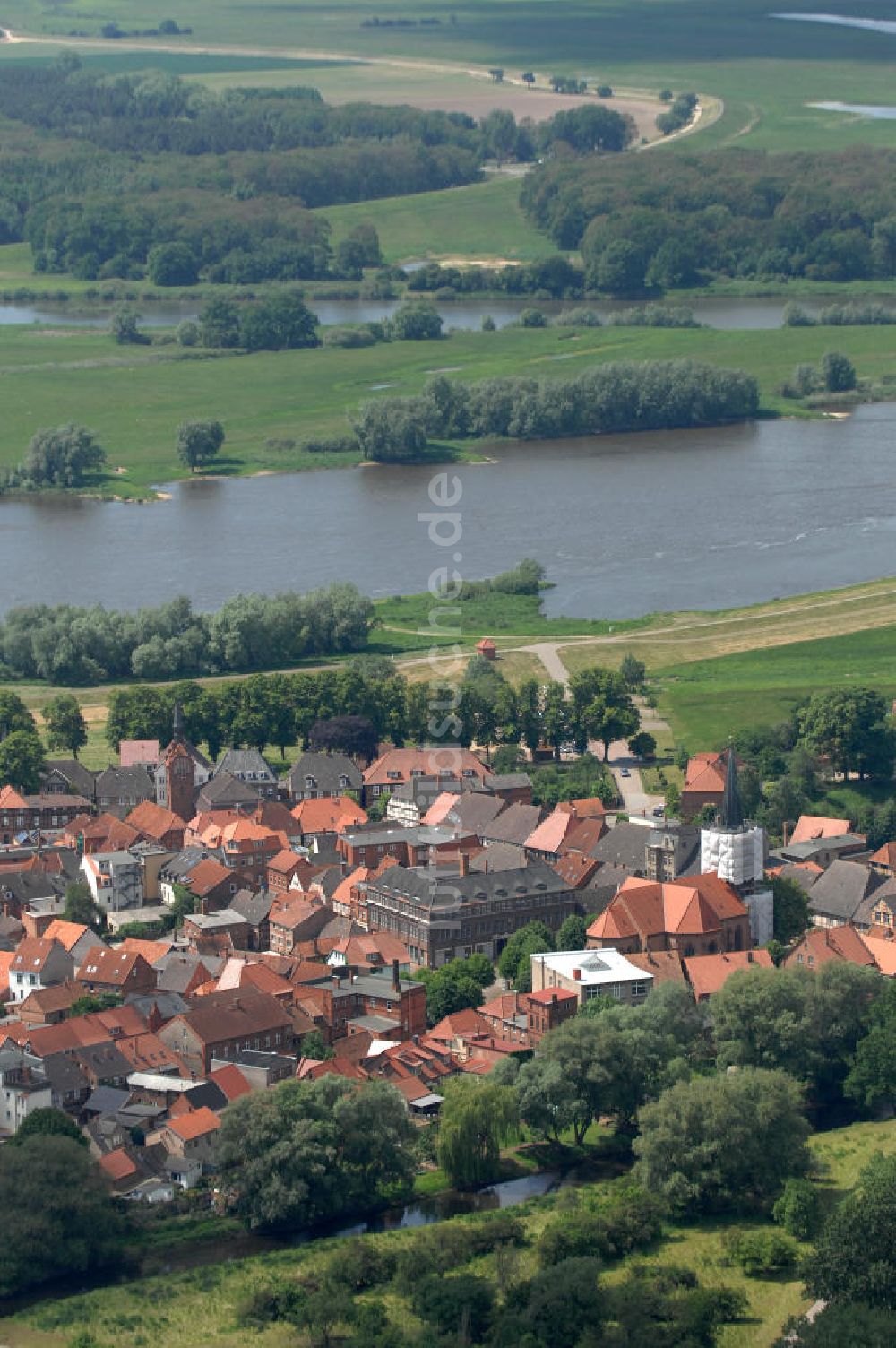 Dömitz aus der Vogelperspektive: Dömitz in Mecklenburg-Vorpommern