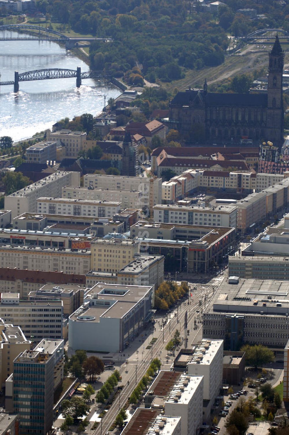 Magdeburg aus der Vogelperspektive: Dom, Hubbrücke und Sternbrücke