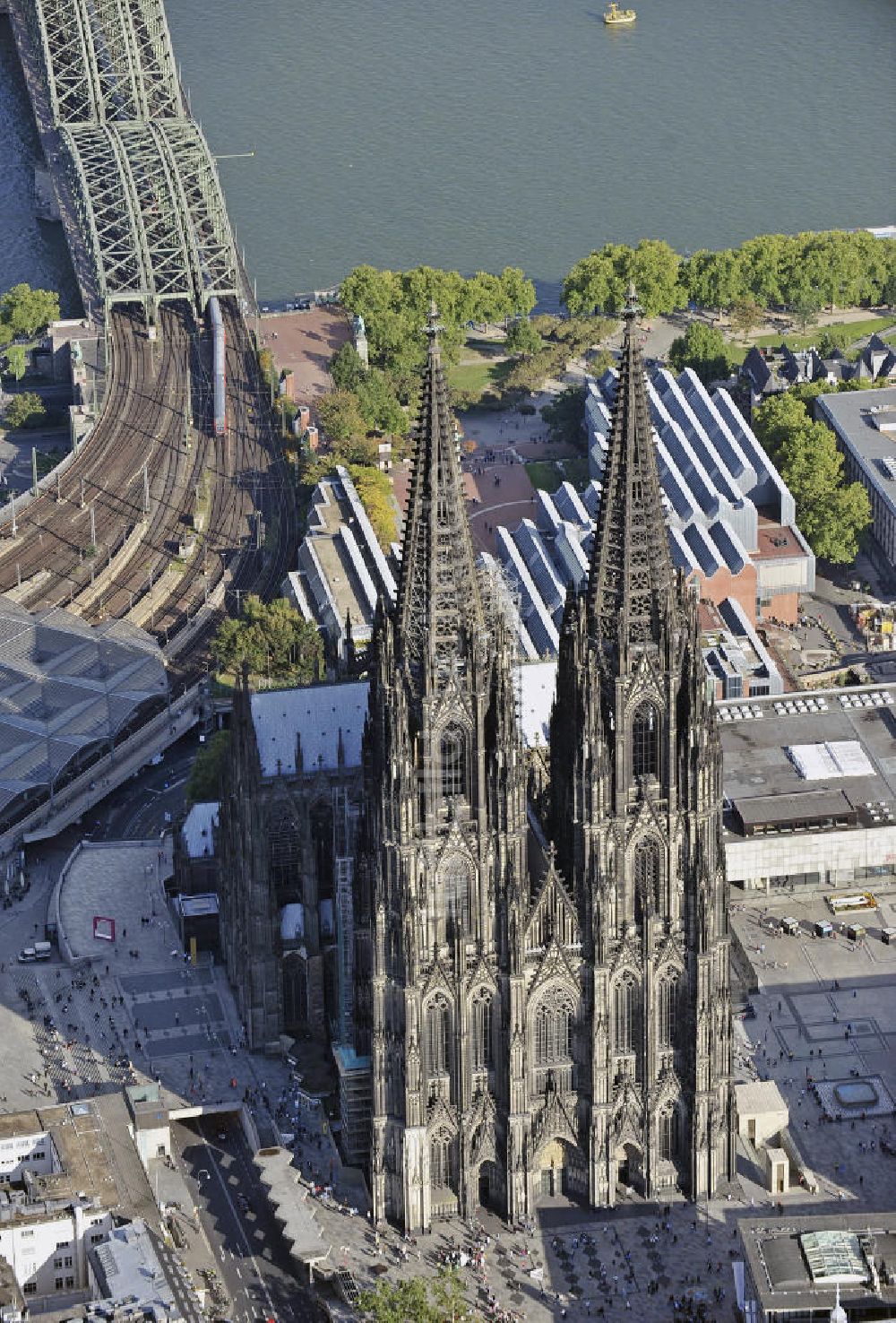 Köln aus der Vogelperspektive: Dom in Köln