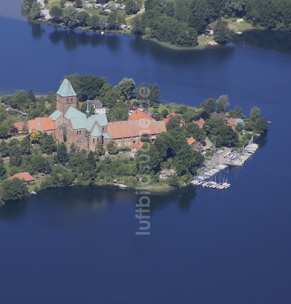 Ratzeburg von oben - Dom in Ratzeburg im Bundesland Schleswig-Holstein