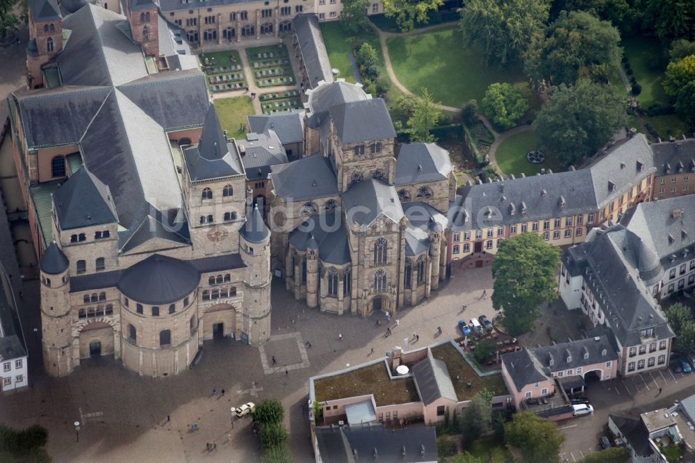 Luftaufnahme Trier - Dom in Trier im Bundesland Rheinland-Pfalz