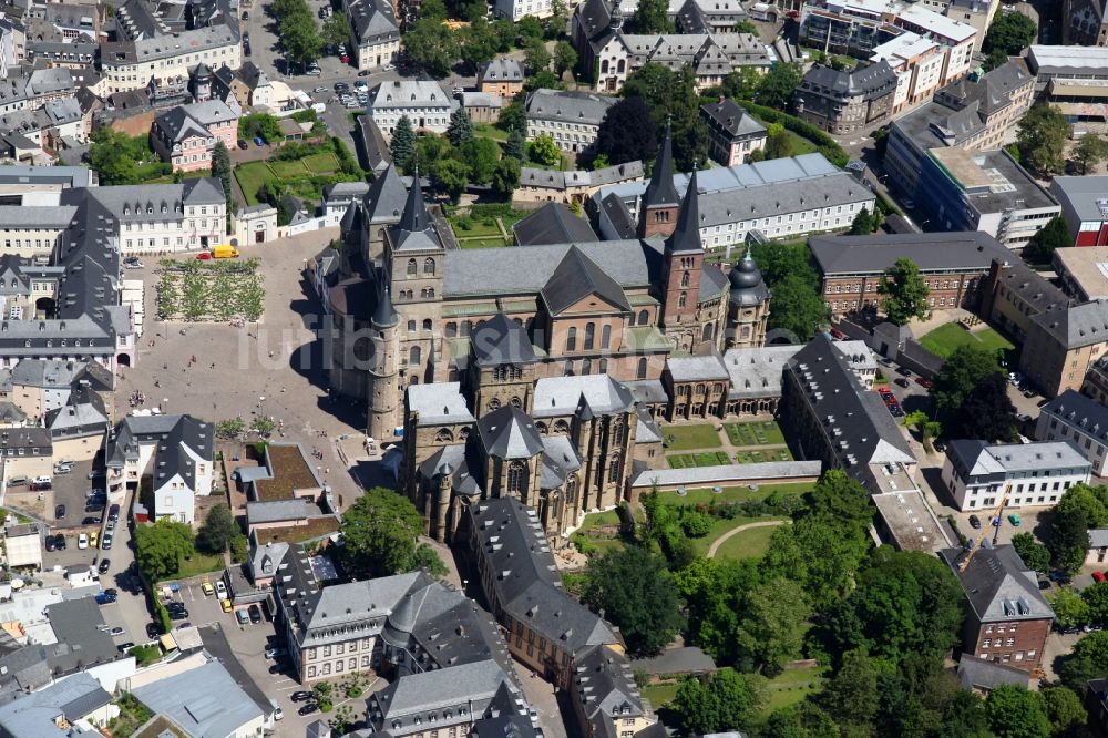 Luftaufnahme Trier - Dom in Trier im Bundesland Rheinland-Pfalz