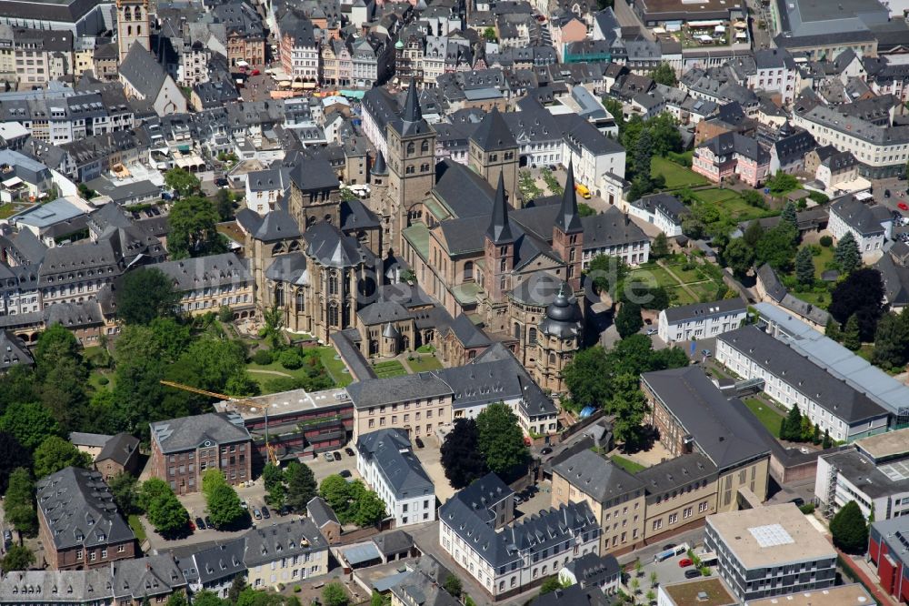 Trier von oben - Dom in Trier im Bundesland Rheinland-Pfalz