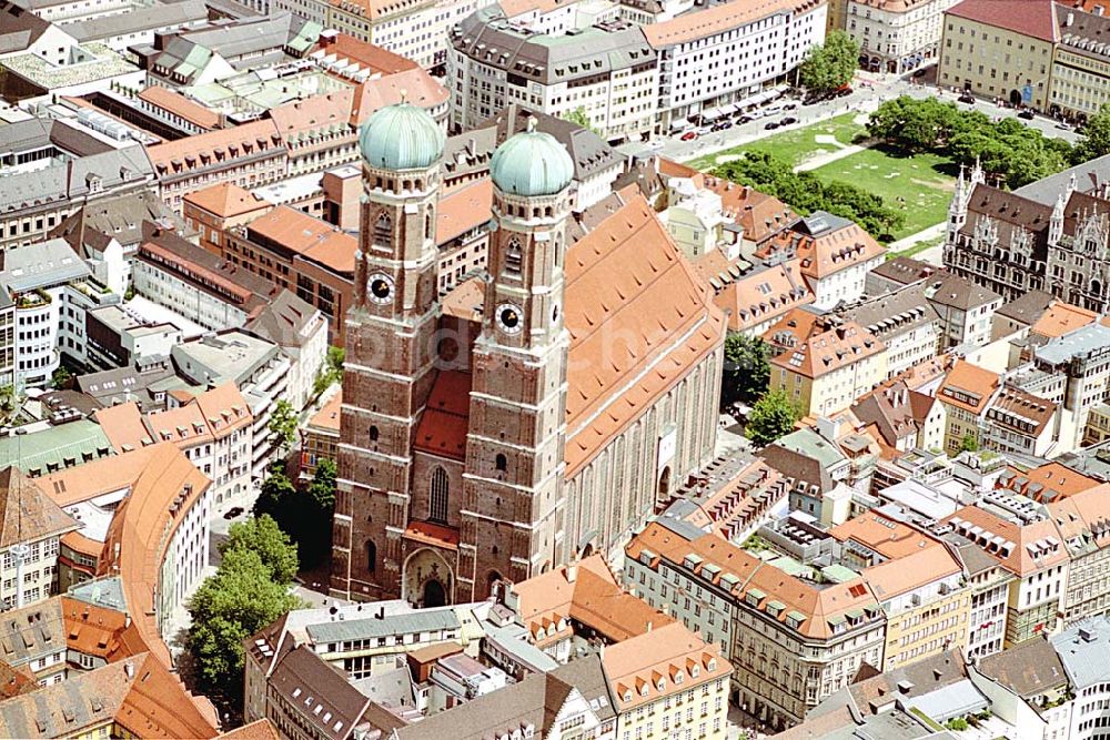 Luftbild München/ Bayern - Domkirche zu Unserer Lieben Frau