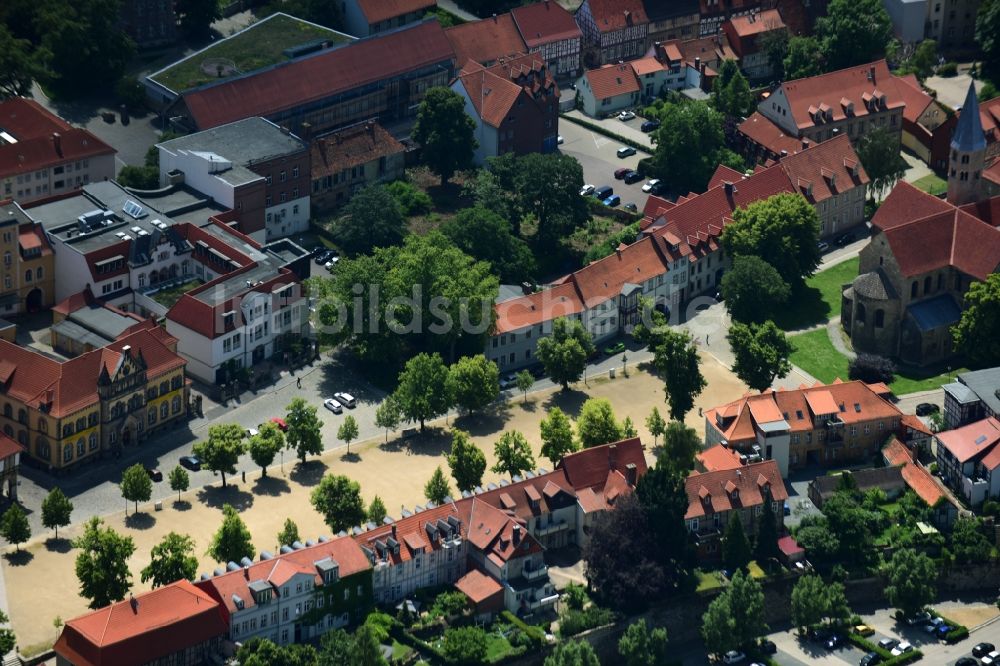 Halberstadt von oben - Domplatz im Innenstadt- Zentrum in Halberstadt im Bundesland Sachsen-Anhalt