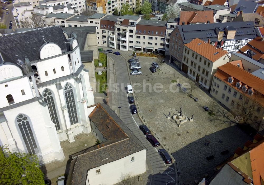 Halle / Saale von oben - Domplatz im Zentrum der Altstadt von Halle in Sachsen-Anhalt