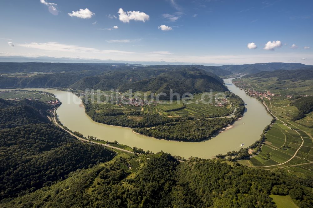 Luftbild Dürnstein - Donaubiegung bei Dürnstein im Bundesland Niederösterreich in Österreich