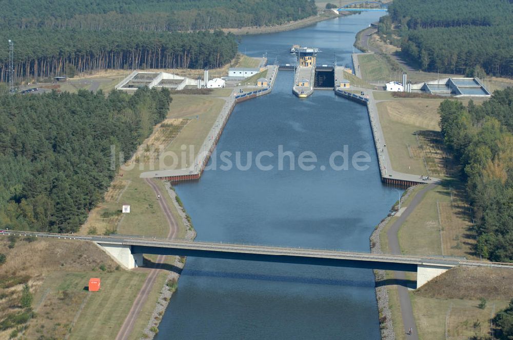 Hohenwarthe aus der Vogelperspektive: Doppelschleuse Hohenwarthe