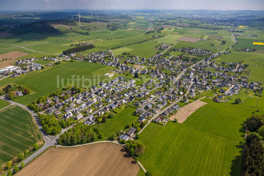 Altenbüren von oben - Dorf - Ansicht in Altenbüren im Bundesland Nordrhein-Westfalen, Deutschland