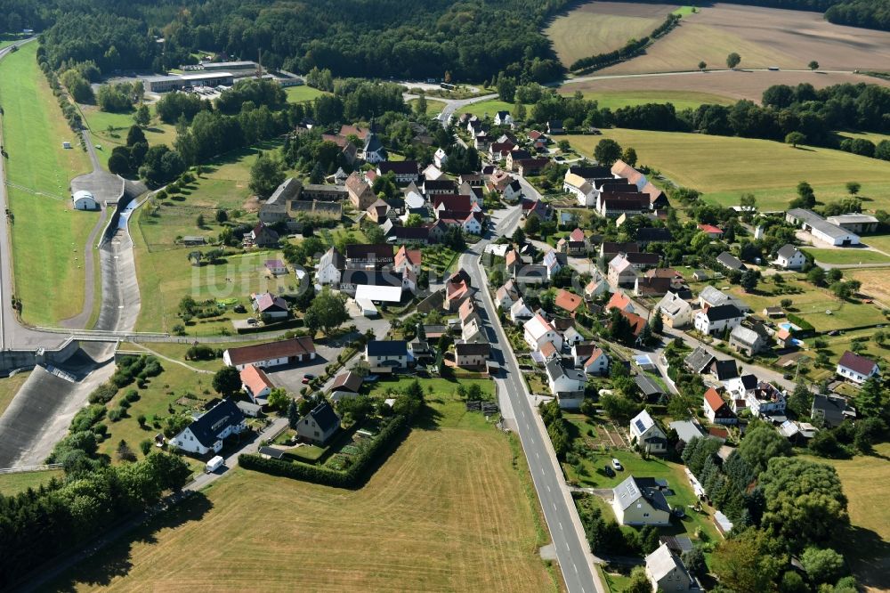 Altmörbitz von oben - Dorf - Ansicht von Altmörbitz im Bundesland Sachsen