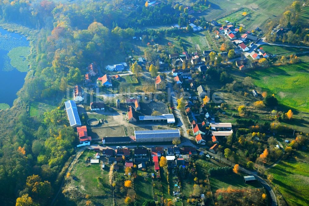 Annenwalde aus der Vogelperspektive: Dorf - Ansicht in Annenwalde im Bundesland Brandenburg, Deutschland