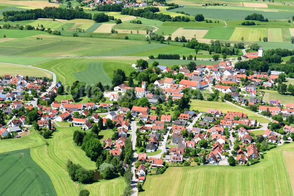 Luftaufnahme Arnbach - Dorf - Ansicht in Arnbach im Bundesland Bayern, Deutschland