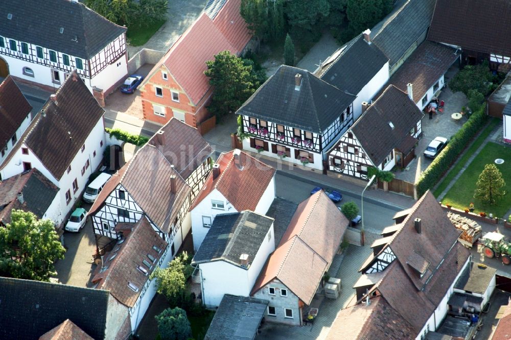 Barbelroth aus der Vogelperspektive: Dorf - Ansicht in Barbelroth im Bundesland Rheinland-Pfalz