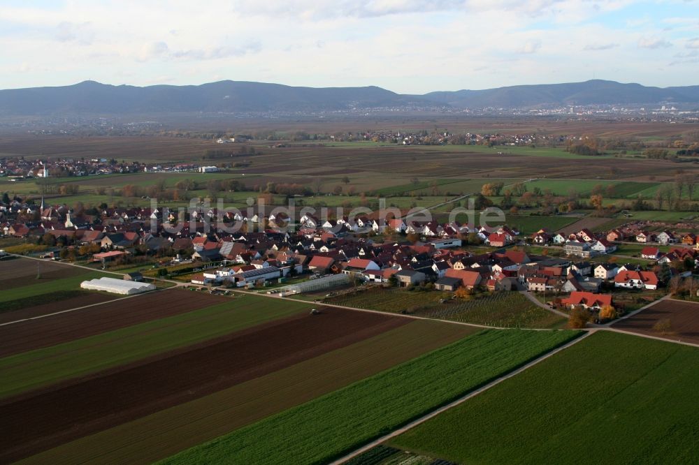 Luftaufnahme Böbingen - Dorf - Ansicht in Böbingen im Bundesland Rheinland-Pfalz