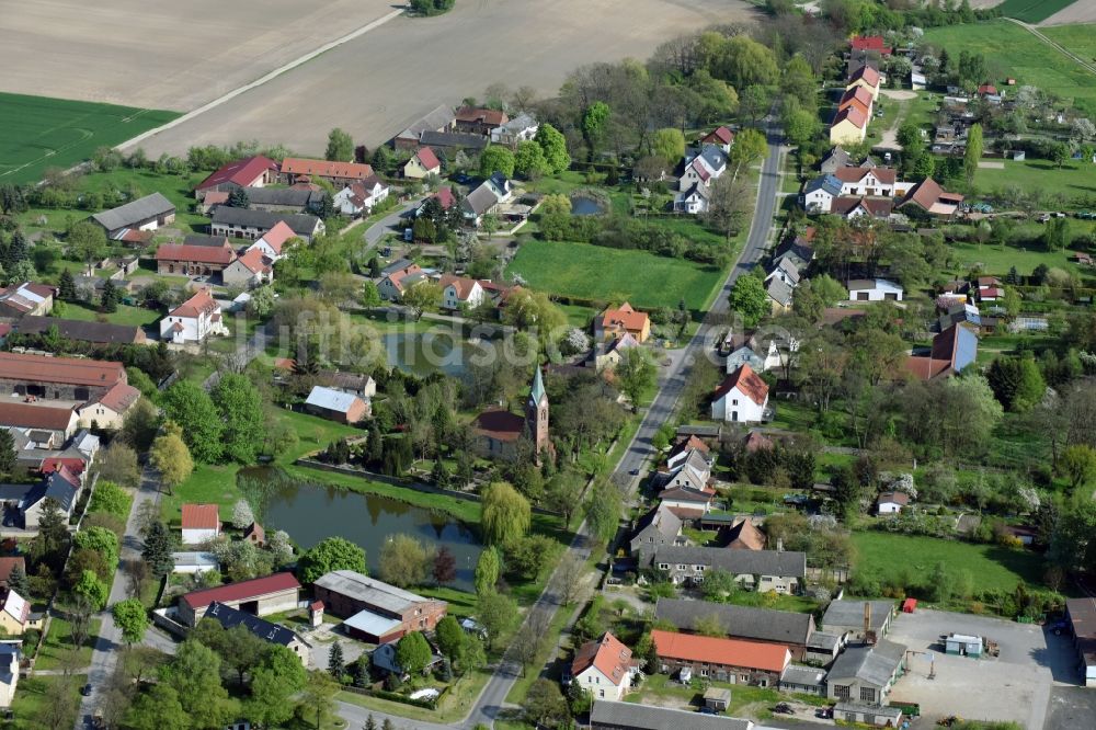 Buchholz von oben - Dorf - Ansicht von Buchholz im Bundesland Brandenburg