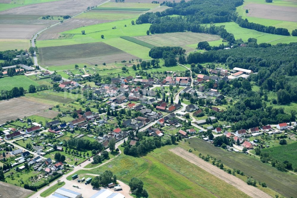 Dobritz von oben - Dorf - Ansicht in Dobritz im Bundesland Sachsen-Anhalt, Deutschland