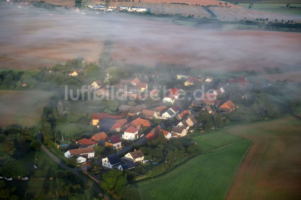 Etzelsrode von oben - Dorf - Ansicht in Etzelsrode im Bundesland Thüringen, Deutschland