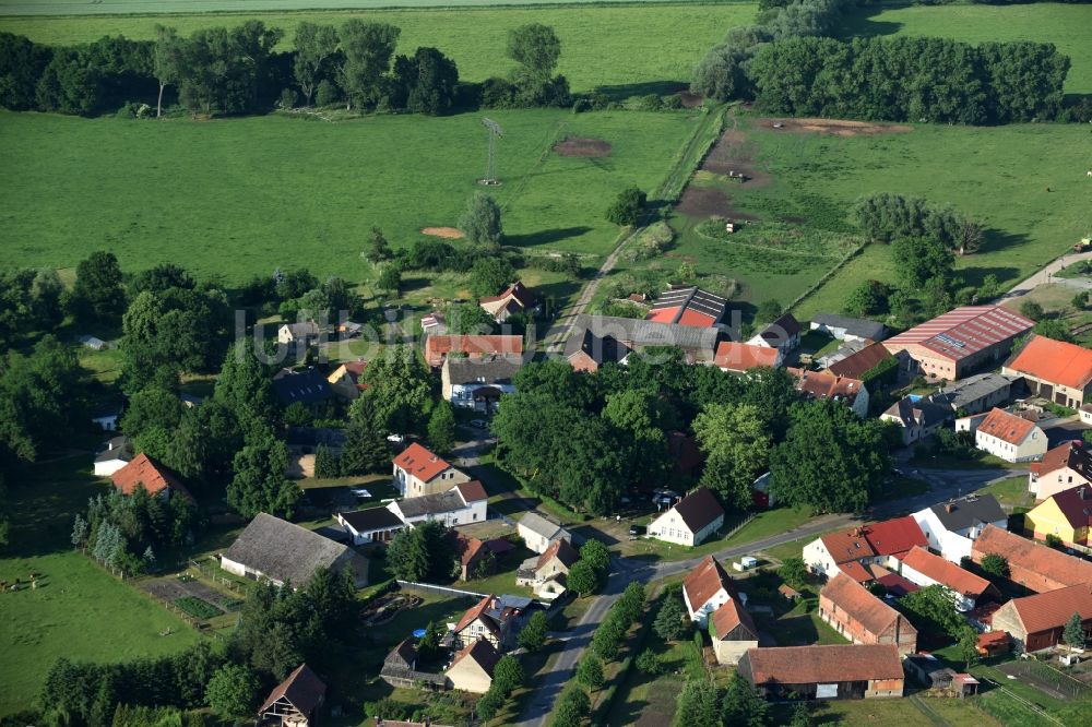 Friesack von oben - Dorf - Ansicht von Friesack im Bundesland Brandenburg