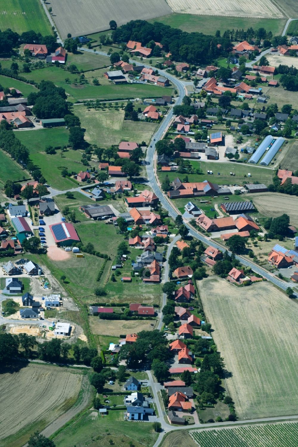 Gadesbünden von oben - Dorf - Ansicht in Gadesbünden im Bundesland Niedersachsen, Deutschland