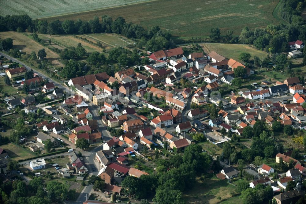 Grüningen von oben - Dorf - Ansicht von Grüningen im Bundesland Thüringen