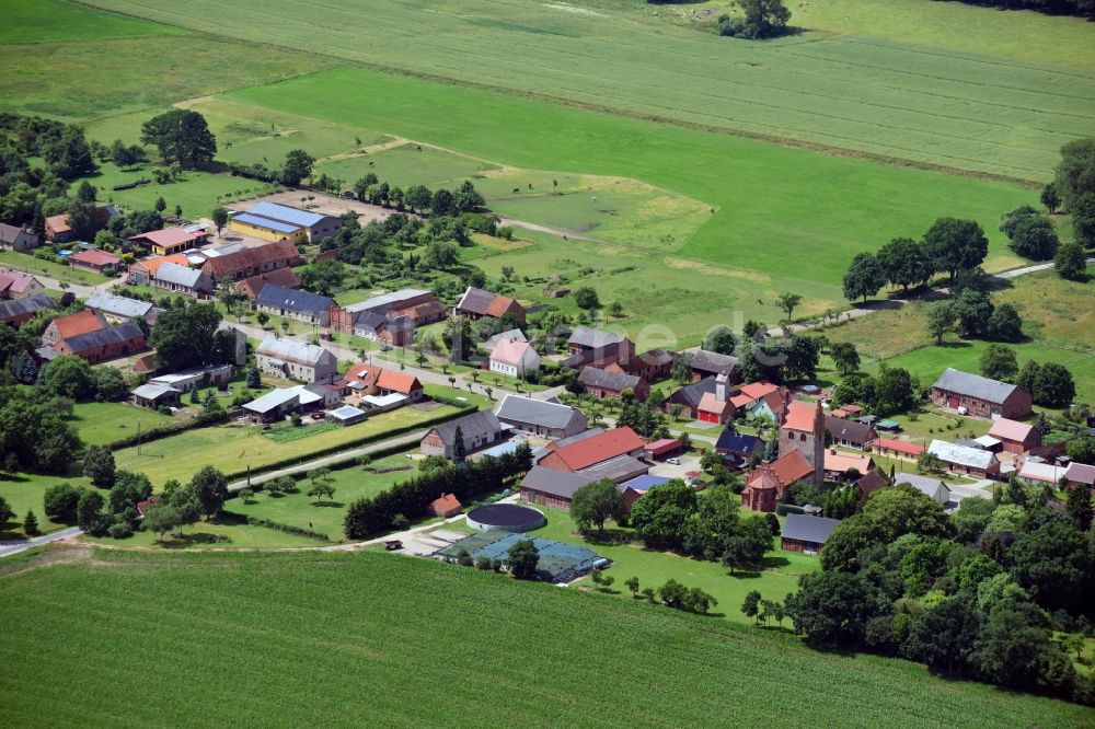 Luftaufnahme Gross Gottschow - Dorf - Ansicht in Gross Gottschow im Bundesland Brandenburg, Deutschland