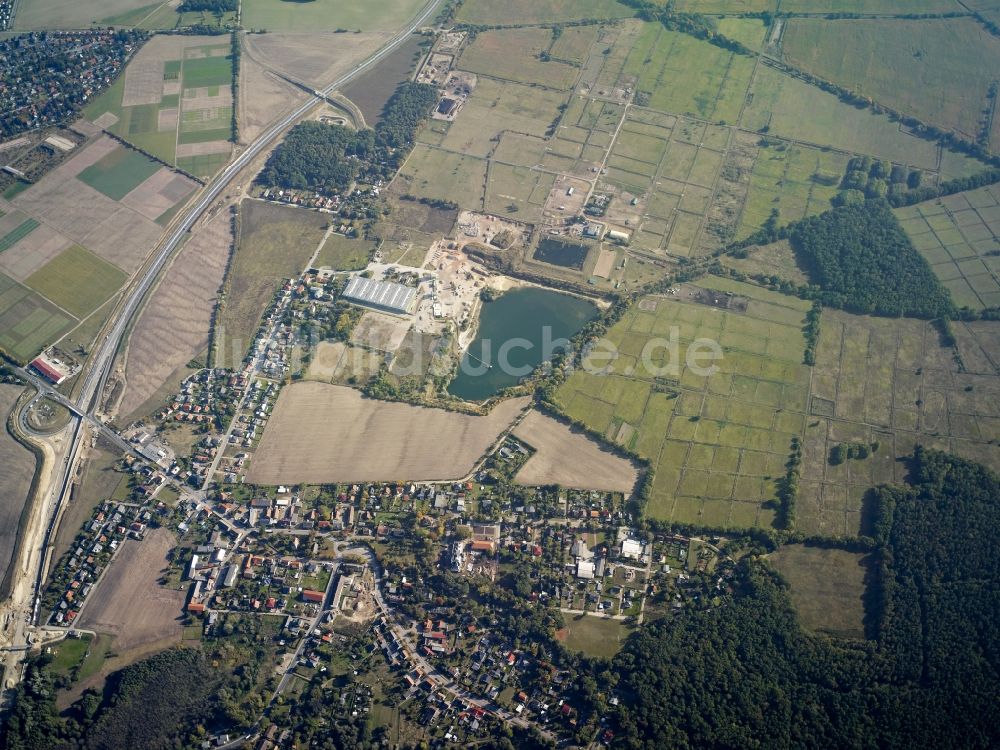 Stahnsdorf aus der Vogelperspektive: Dorf - Ansicht von Güterfelde im Bundesland Brandenburg