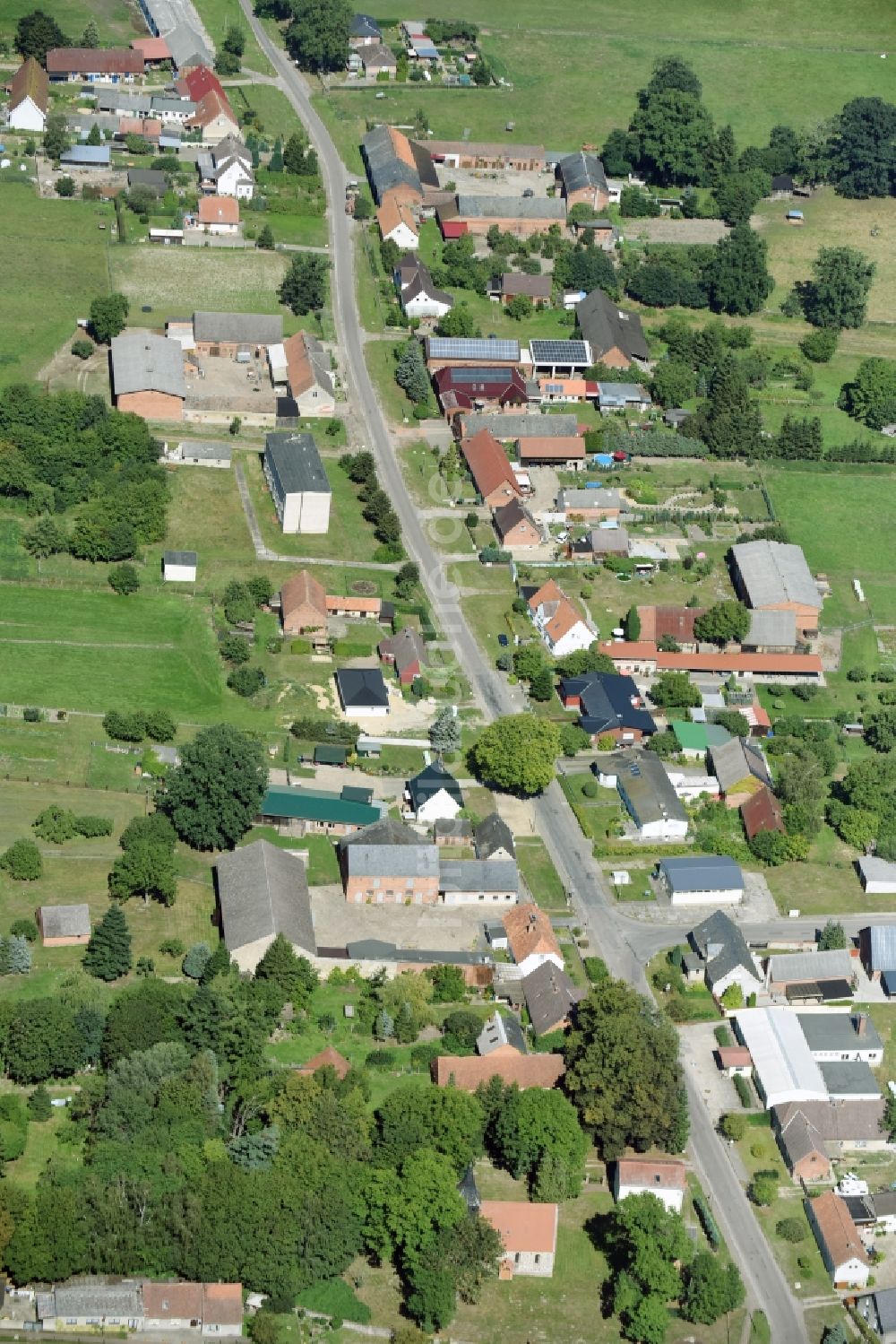 Luftbild Gulow-Steinberg - Dorf - Ansicht von Gulow-Steinberg im Bundesland Brandenburg