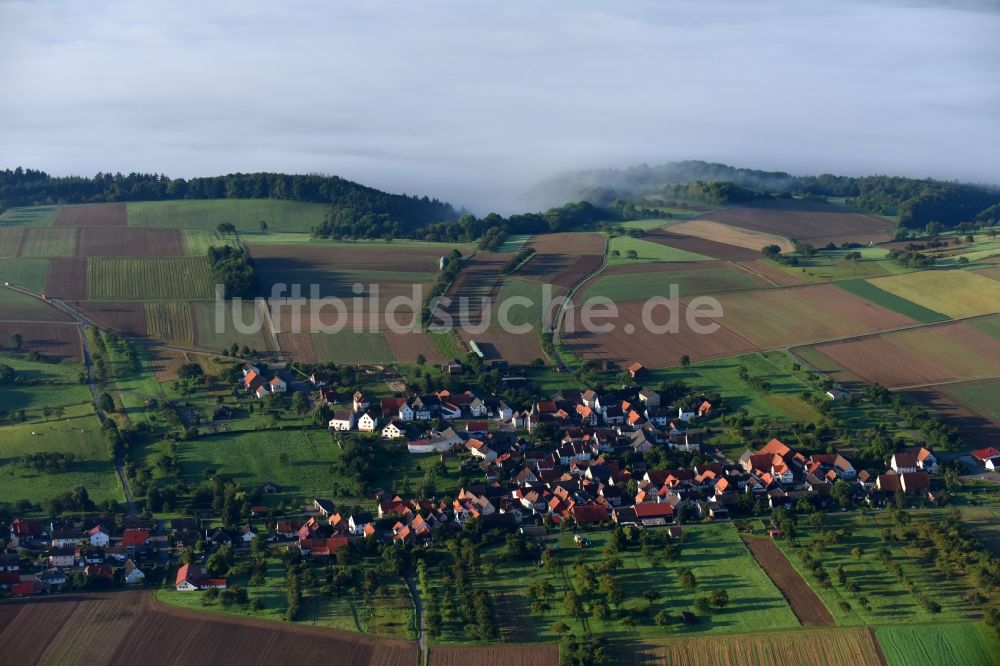 Hitzerode von oben - Dorf - Ansicht in Hitzerode im Bundesland Hessen, Deutschland