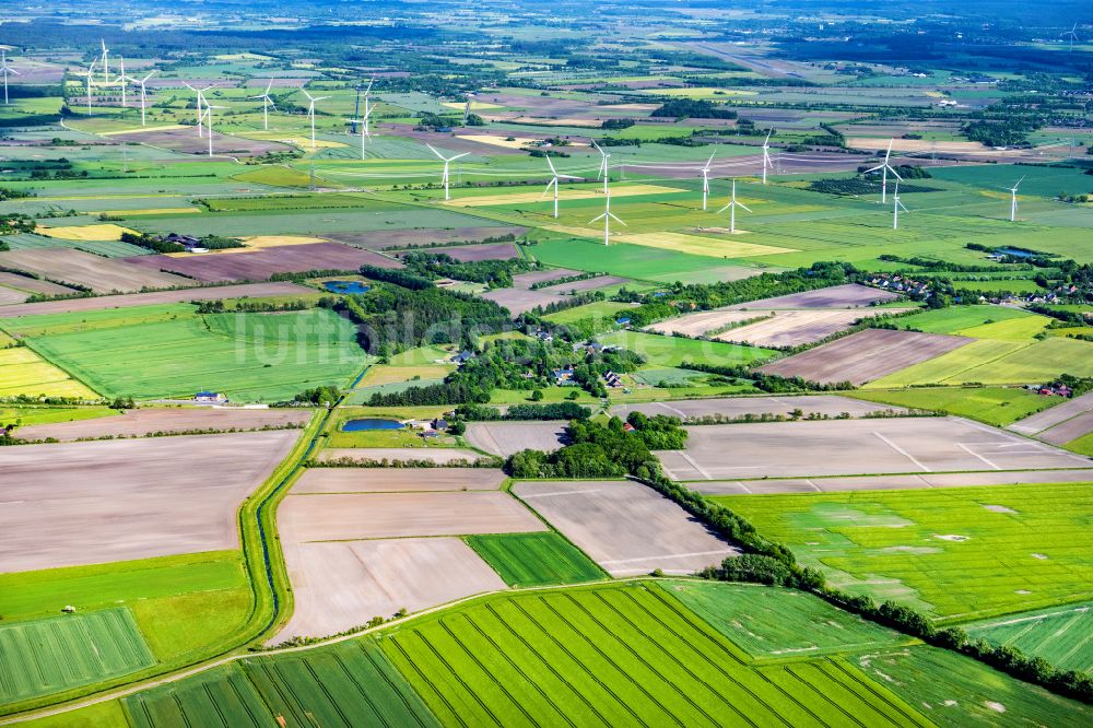 Holm aus der Vogelperspektive: Dorf - Ansicht in Holm im Bundesland Schleswig-Holstein, Deutschland