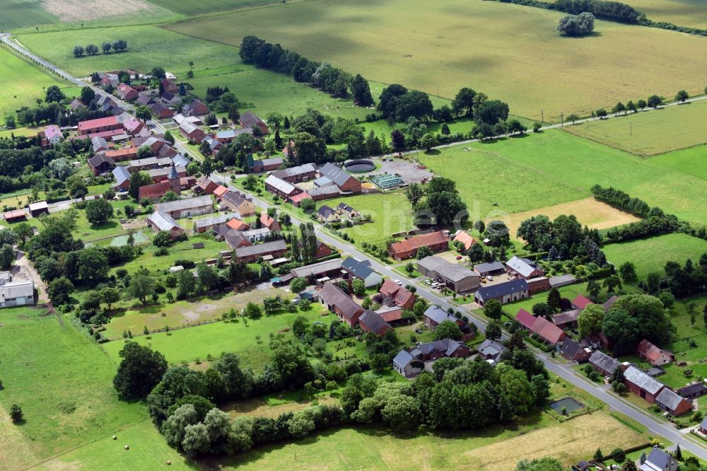 Luftbild Karstädt - Dorf - Ansicht in Karstädt im Bundesland Brandenburg, Deutschland