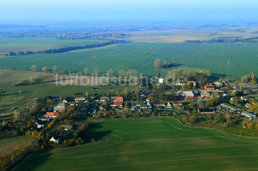 Luftaufnahme Kriesow - Dorf - Ansicht in Kriesow im Bundesland Mecklenburg-Vorpommern, Deutschland