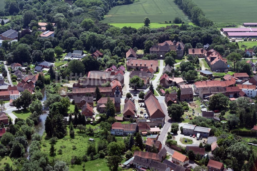 Krottdorf aus der Vogelperspektive: Dorf - Ansicht von Krottdorf im Bundesland Sachsen-Anhalt