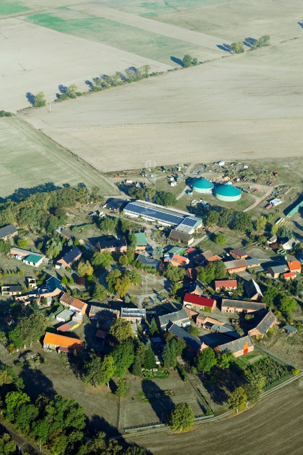 Kuhblank von oben - Dorf - Ansicht in Kuhblank im Bundesland Brandenburg, Deutschland