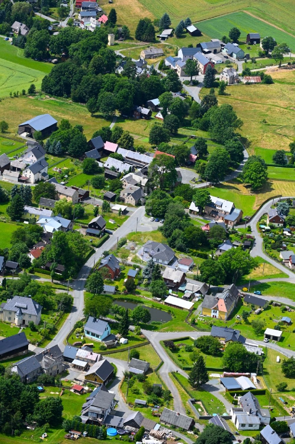 Landwüst aus der Vogelperspektive: Dorf - Ansicht in Landwüst im Bundesland Sachsen, Deutschland