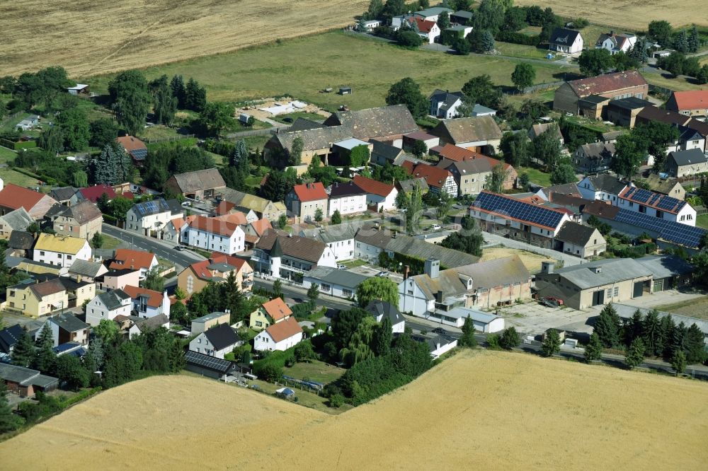 Liemehna aus der Vogelperspektive: Dorf - Ansicht von Liemehna im Bundesland Sachsen