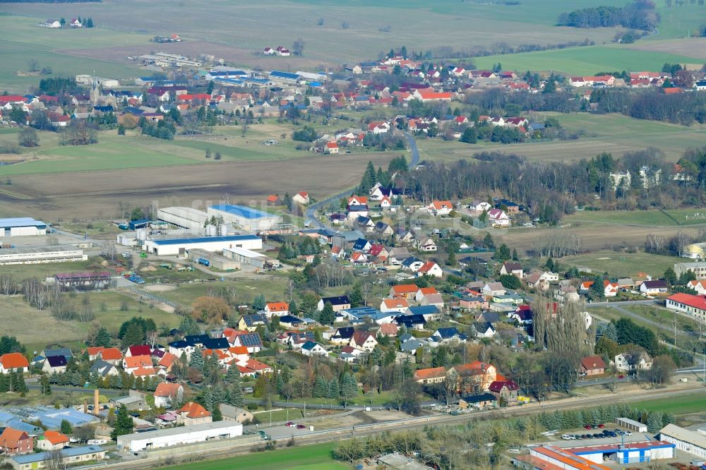 Lindenberg aus der Vogelperspektive: Dorf - Ansicht in Lindenberg im Bundesland Brandenburg, Deutschland