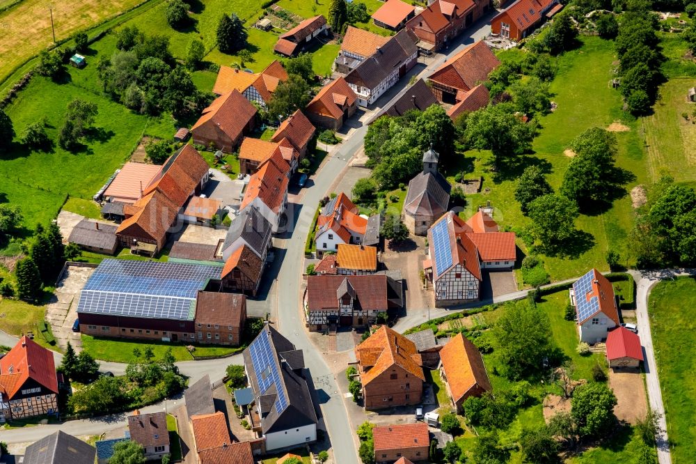 Lütersheim von oben - Dorf - Ansicht in Lütersheim im Bundesland Hessen, Deutschland