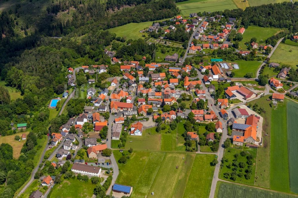 Luftaufnahme Marienhagen - Dorf - Ansicht in Marienhagen im Bundesland Hessen, Deutschland