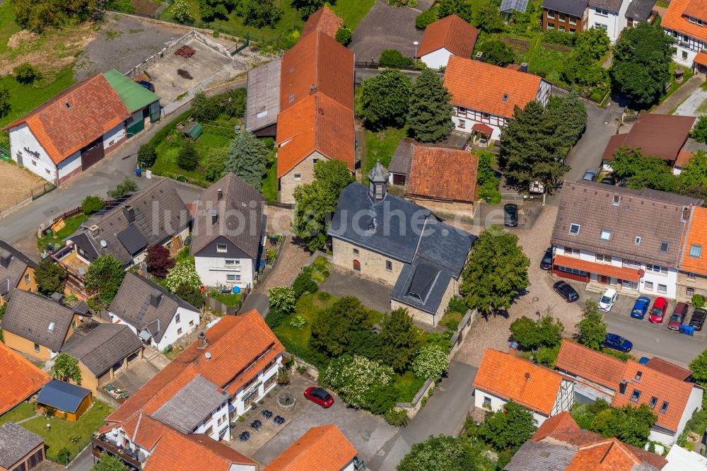 Marienhagen aus der Vogelperspektive: Dorf - Ansicht in Marienhagen im Bundesland Hessen, Deutschland