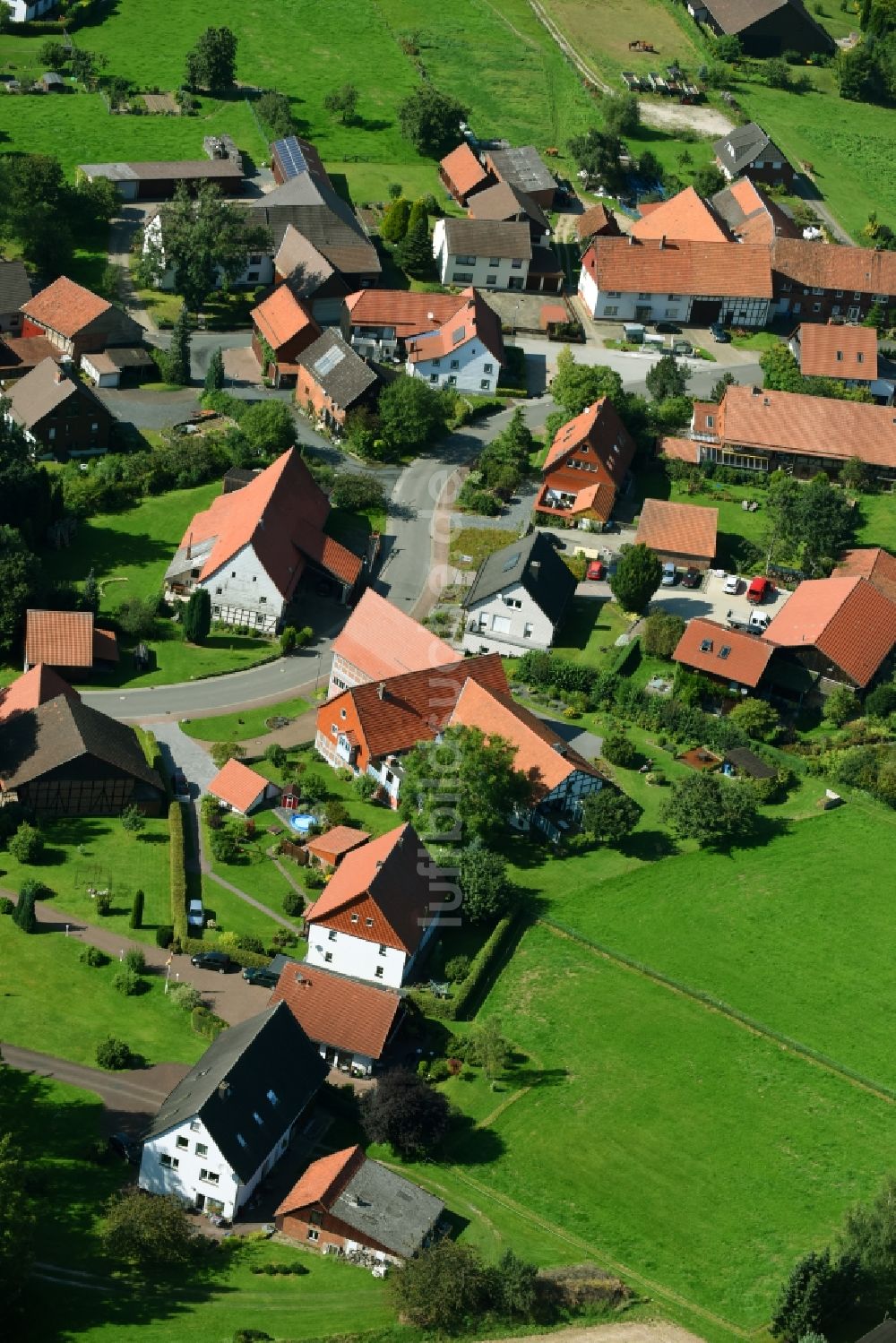 Marke von oben - Dorf - Ansicht in Marke im Bundesland Niedersachsen, Deutschland